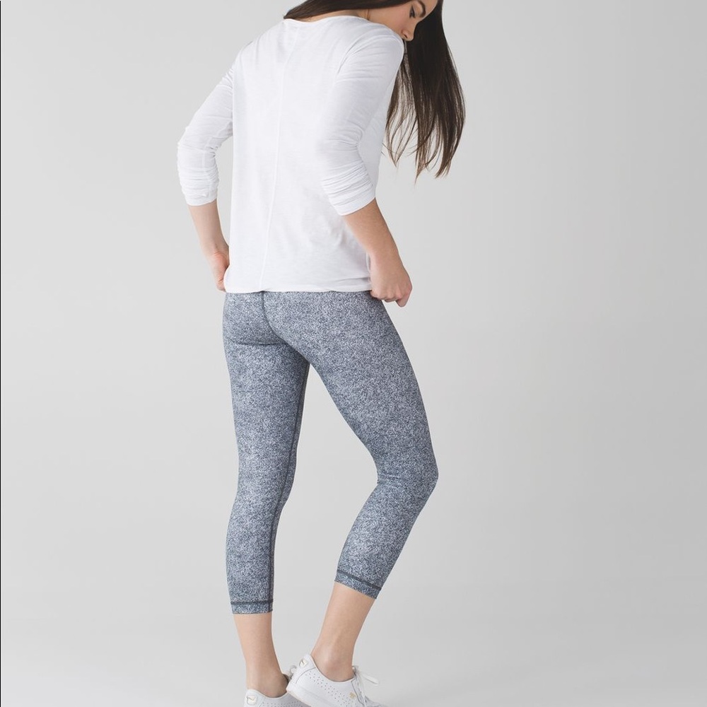 Lululemon Wunder Under Luxtreme 21”